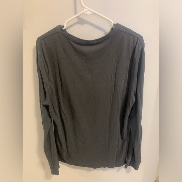 Red Hot Chili Peppers Old Navy Long Sleeve Band Tee - Size M - Picture 8 of 8